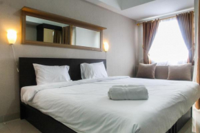 Minimalist Studio The Oasis Apartment near Omni Hospital Cikarang By Travelio